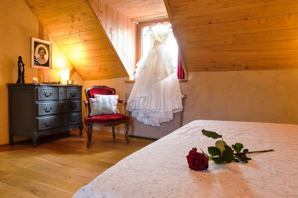 Bed And Breakfast La Fontaine Blanche Melgven Exterior photo